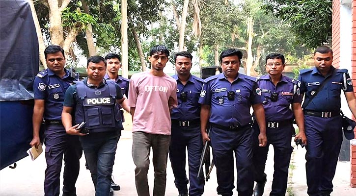 ঘুমন্ত স্ত্রীকে কুপিয়ে হত্যা, স্বামী গ্রেফতার
