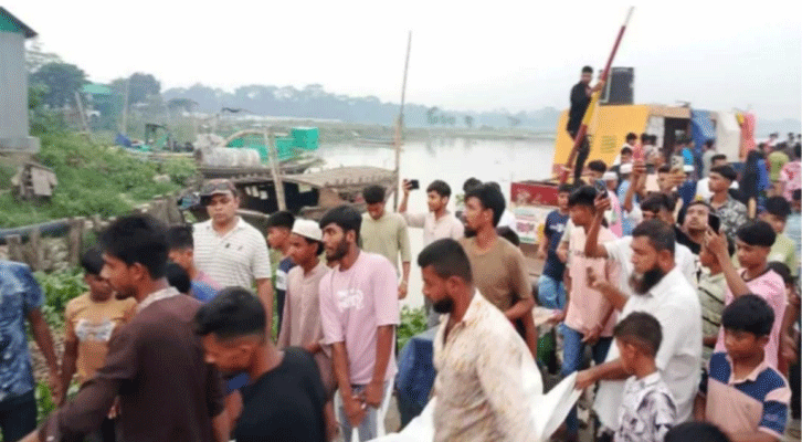 অটোরিকশাসহ নদীতে ডুবে শাশুড়ি-পুত্রবধূ নিহত