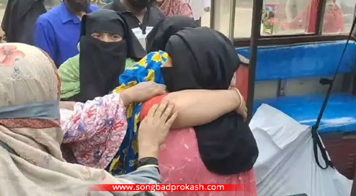 আধিপত্য বিস্তারকে কেন্দ্র করে বাড়িতে আগুন-সংঘর্ষ, গুলিতে স্কুলছাত্র নিহত