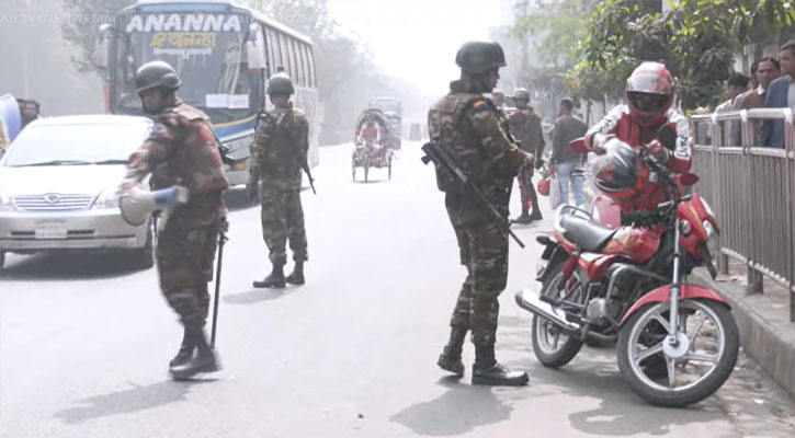 নিরাপত্তার চাঁদরে ঢাকা রাজধানী