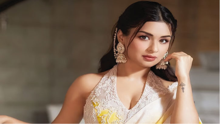 ভালোবাসার জন্য সীমা অতিক্রম করতে চান নায়িকা