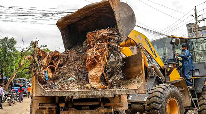 কোরবানির বর্জ্য ১২ ঘণ্টার মধ্যেই সরানোর ঘোষণা ডিএনসিসির