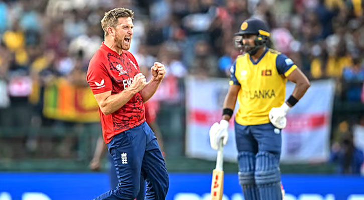 সেই ইংল্যান্ডের দাপুটে জয়