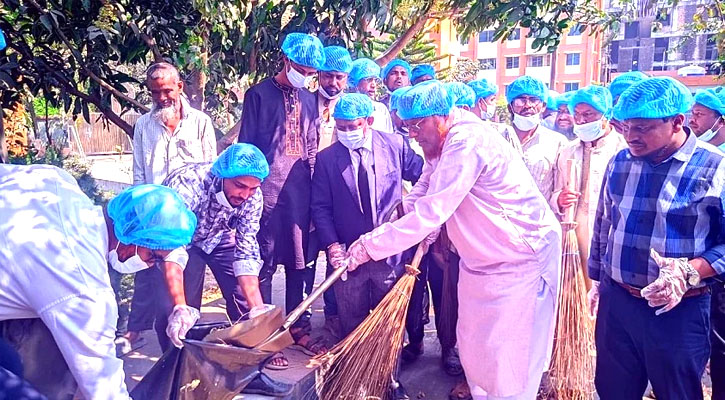 মাসব্যাপী পরিচ্ছন্নতা কর্মসূচি শুরু