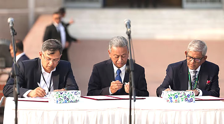 মন্ত্রী ও প্রতিমন্ত্রীরা কে কোন দপ্তর পাচ্ছেন