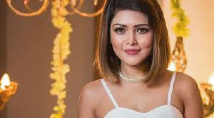 কী হয়েছিল, অভিনেত্রী পিয়া জান্নাতুলের অভিযোগে যা বলল গ্রামীণফোন