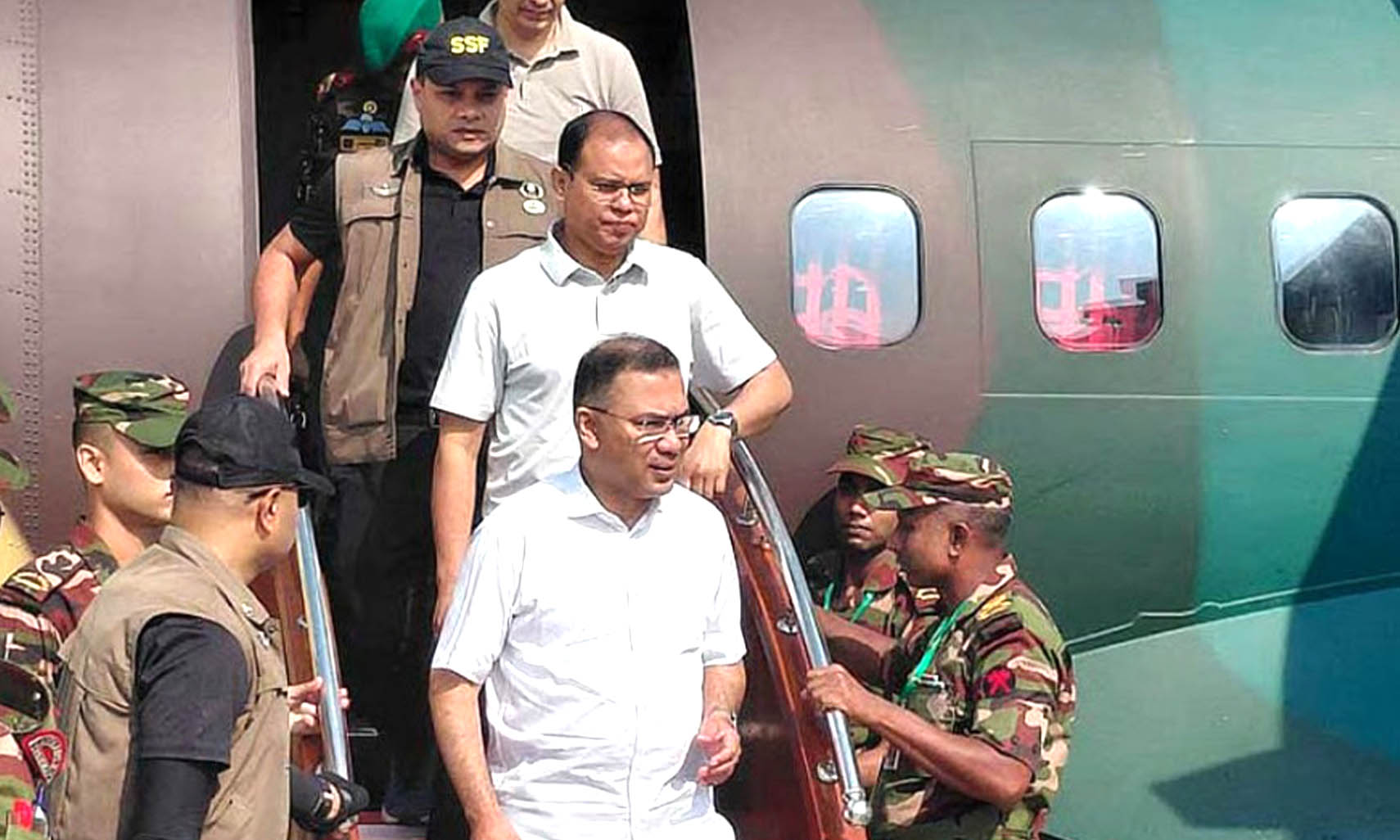 সৈয়দপুরে প্রধানমন্ত্রীকে অভ্যর্থনা