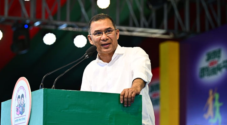 শিক্ষার্থীদের খেলাধুলার পাশাপাশি সব কিছুতে পারদর্শী হতে হবে : প্রধানমন্ত্রী