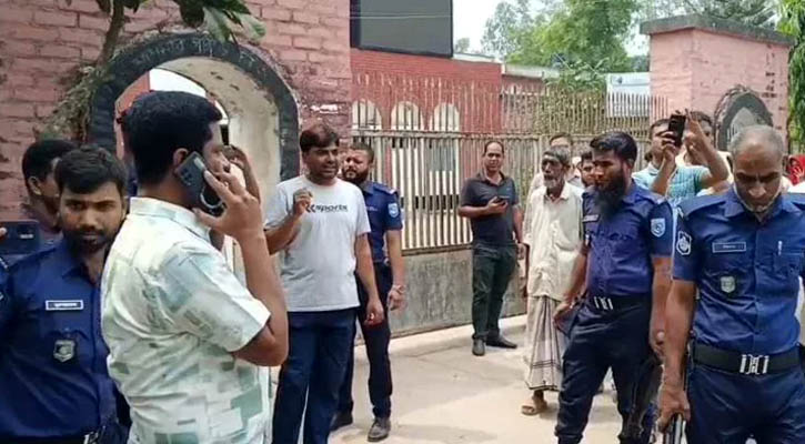 জামিনে বের হয়ে জেলগেটেই আবার গ্রেপ্তার আ.লীগ নেতা