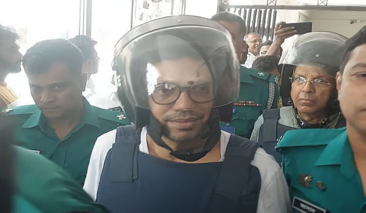 পলকের হারানো সেই সোয়েটার পাওয়া গেল যেখানে
