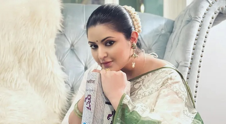কী লাগে জীবনে আর! শুকরিয়া খোদা: পরীমণি