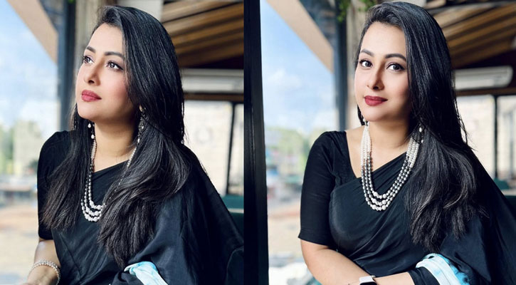 ‘বয়স বাড়েনি, দিনে দিনে সুন্দরী হচ্ছেন’
