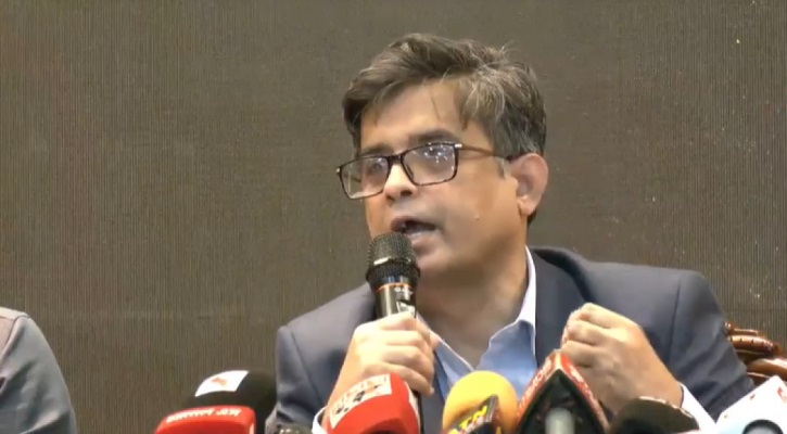দুই ধরনের পাসপোর্টধারীরা এখন বিনা ভিসায় পাকিস্তান যেতে পারবেন
