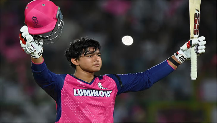 ১১ ছক্কায় ৩৫ বলে সেঞ্চুরি, ‘সূর্যের তেজ’ দেখানো কে এই ভৈভব
