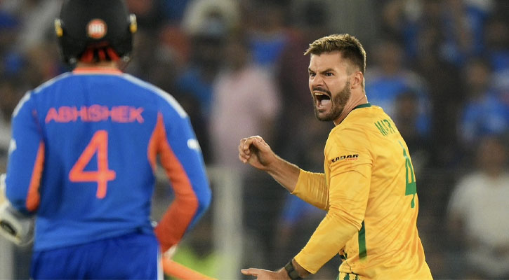 বিশ্বকাপে ভারতের রেকর্ড লজ্জার হার, দক্ষিণ আফ্রিকার অপ্রতিরোধ্য জয়