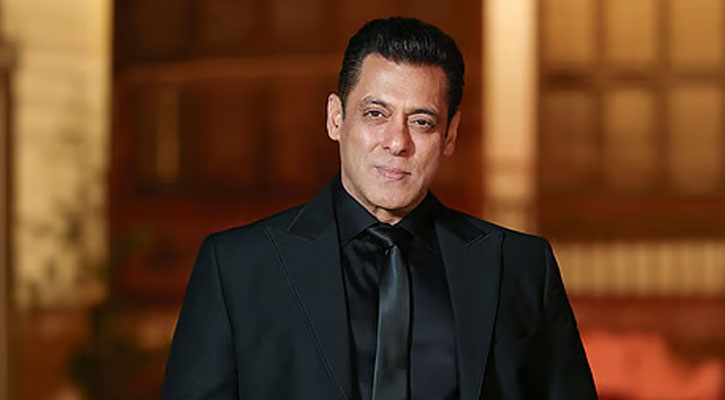 আমি কাঁদলে লোকের হাসি পায় : সালমান খান