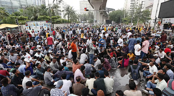 ৭ ঘণ্টা পর শাহবাগ ছাড়ল ছাত্রদল