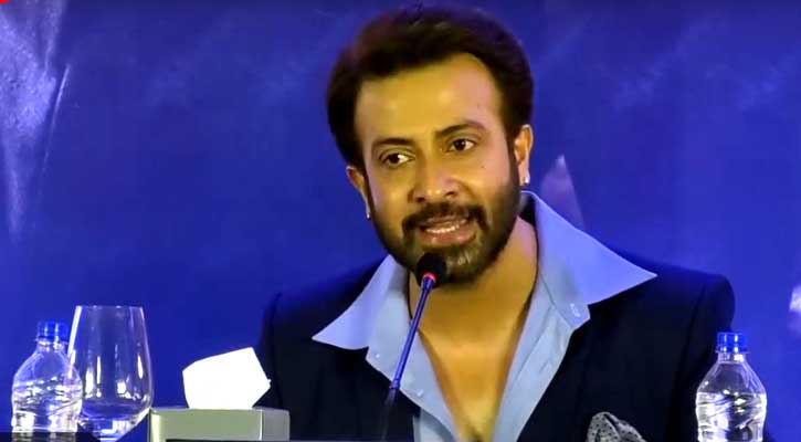 ‘তুফান’ দেশের কালো ছায়াকে শেষ করে দেবে : শাকিব খান