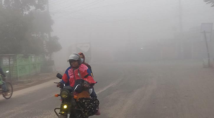 তাপমাত্রা নেমে এলো ১২ ডিগ্রিতে