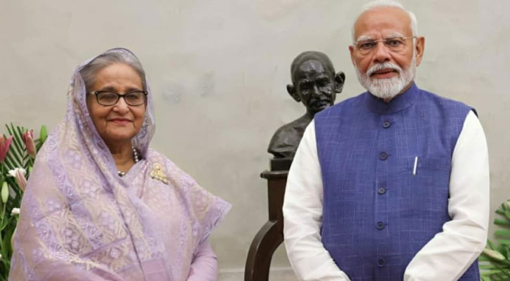 প্রধানমন্ত্রীকে ঈদের শুভেচ্ছা জানালেন মোদি