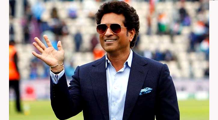 ক্রিকেটের মহানায়ক শচীনের জন্মদিন আজ