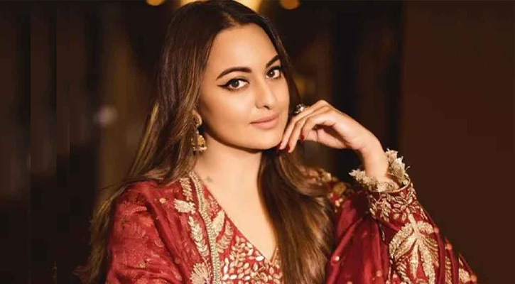 ১৬ মাসের অন্তঃসত্ত্বা হিসেবে বিশ্বরেকর্ড করে ফেললাম: সোনাক্ষী সিনহা