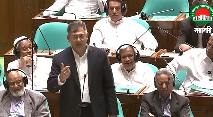 পুলিশে নতুন করে সাড়ে ১৪ হাজার পদ সৃষ্টি হচ্ছে: স্বরাষ্ট্রমন্ত্রী