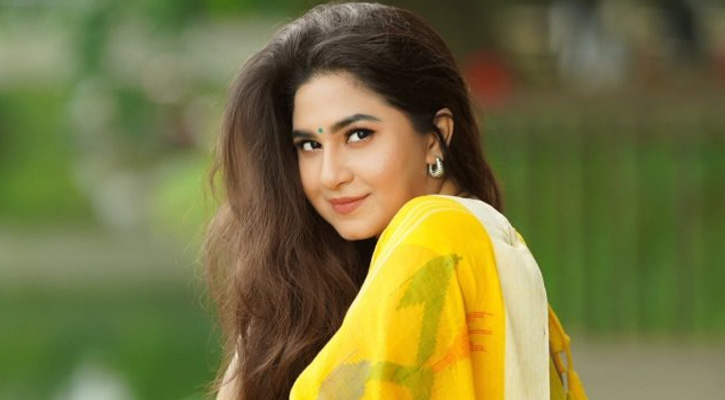 কাবিলার ‘রোকেয়া’ হয়ে ব্যাচেলর পয়েন্টে যুক্ত হচ্ছেন স্পর্শিয়া?