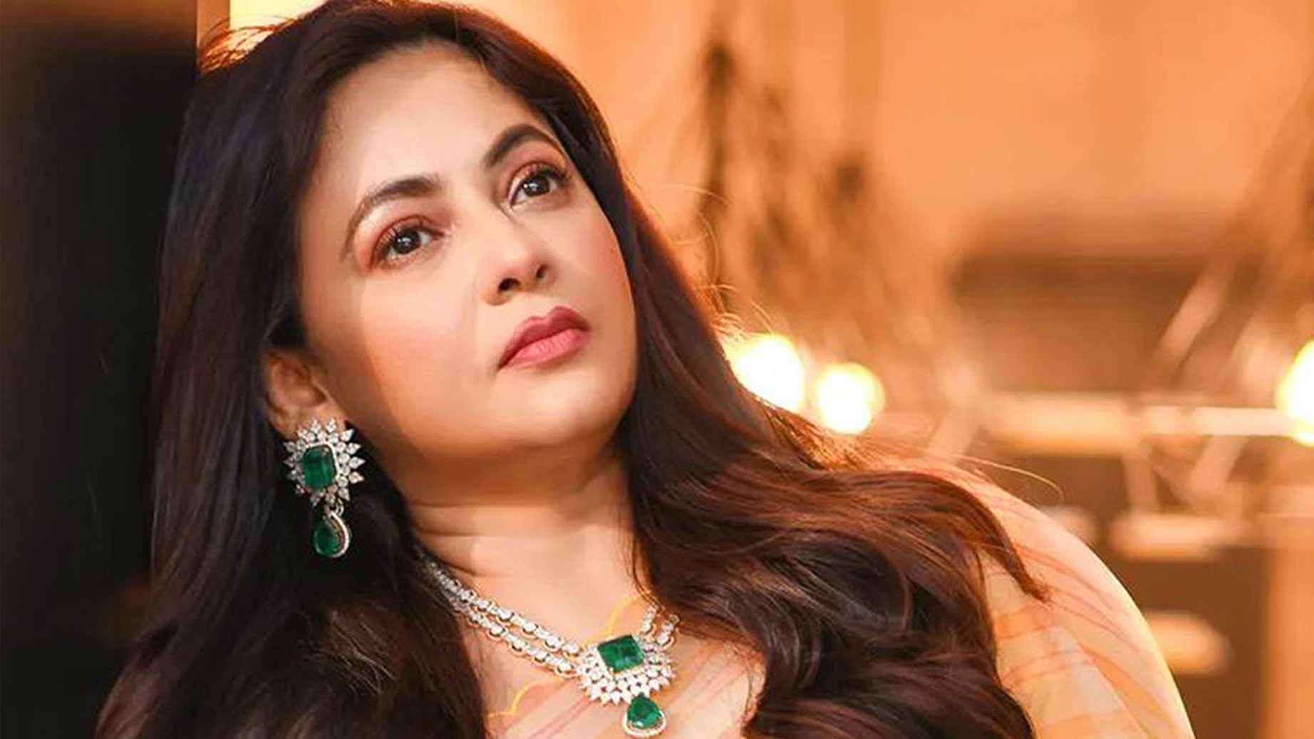 একা থাকি বলে কি আমাকে এভাবে হেনস্তা করতে হবে, প্রশ্ন শ্রীলেখার