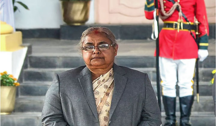 অন্তর্বর্তী সরকারের দায়িত্ব নিতে রাজি সাবেক প্রধান বিচারপতি