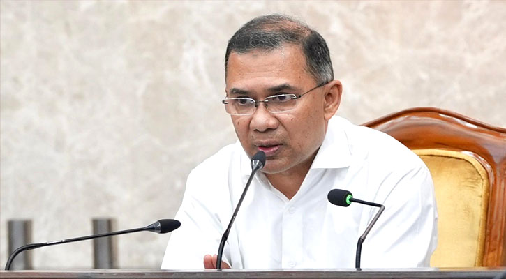মেগা প্রকল্পে ‘ব্যাপক দুর্নীতি’ কঠোর সমালোচনা করেছেন  প্রধানমন্ত্রী