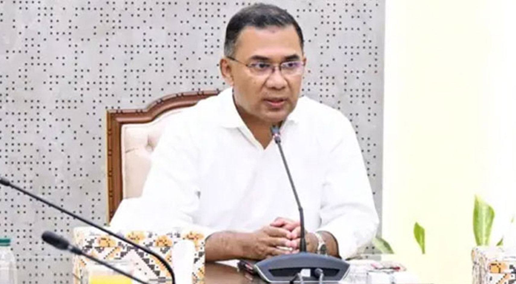 ব্যবসায়ী নেতাদের সঙ্গে বৈঠকে বসেছেন প্রধানমন্ত্রী