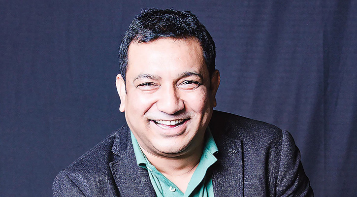 ৫৮-তে পা রাখলেন তৌকির আহমেদ