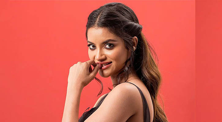 আন্তর্জাতিক উৎসবে সেরা অভিনেত্রী তুষি