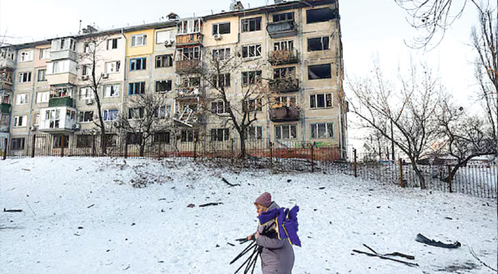 ইউক্রেন–রাশিয়া শান্তি আলোচনার প্রথম দিন ‘ফলপ্রসূ’, : তবে যুদ্ধ থামেনি