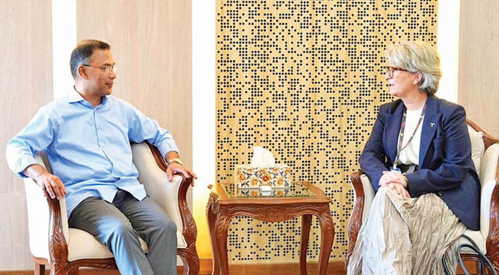 প্রধানমন্ত্রীর সঙ্গে টেলিনর সিইও’র সৌজন্য সাক্ষাৎ