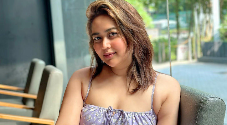 ফেক অ্যাকাউন্ট নিয়ে ভাবনার সরল জবাব