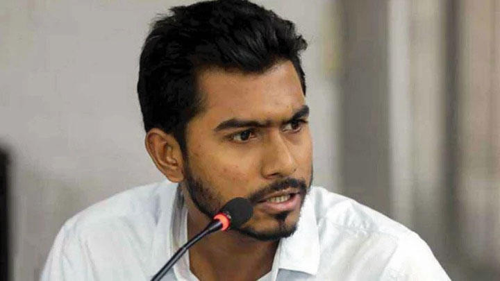 নুরের বিরুদ্ধে বৈষম্যবিরোধীদের মামলা