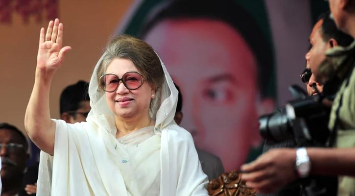 আপাতত লন্ডন যাচ্ছেন না খালেদা জিয়া, আসছে না এয়ার অ্যাম্বুলেন্স