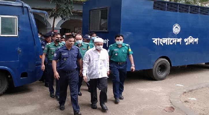 নিজেকে নির্দোষ দাবি করলেন বাবর