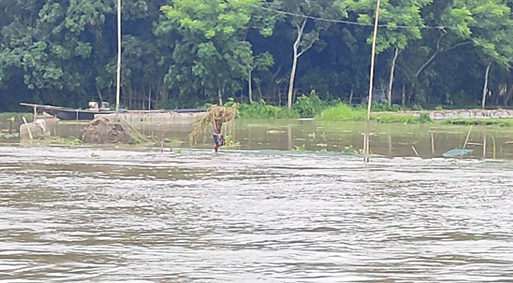 গত ২৪ ঘণ্টায় বন্যা পরিস্থিতির অবনতি