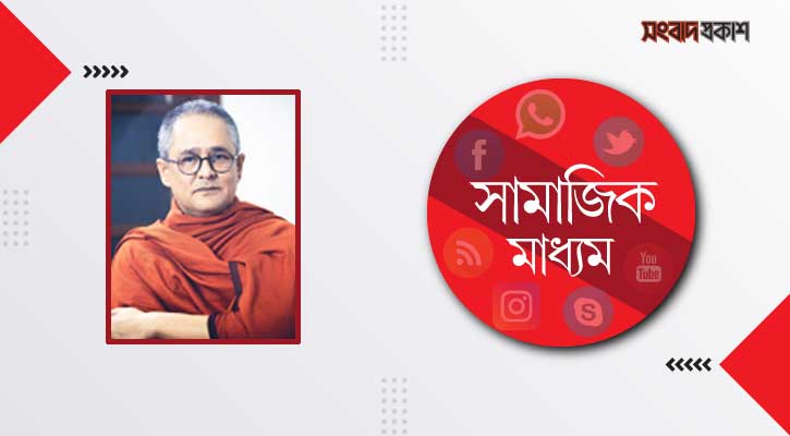 ‘থ্রি চিয়ার্স ফর আওয়ার গার্লস’