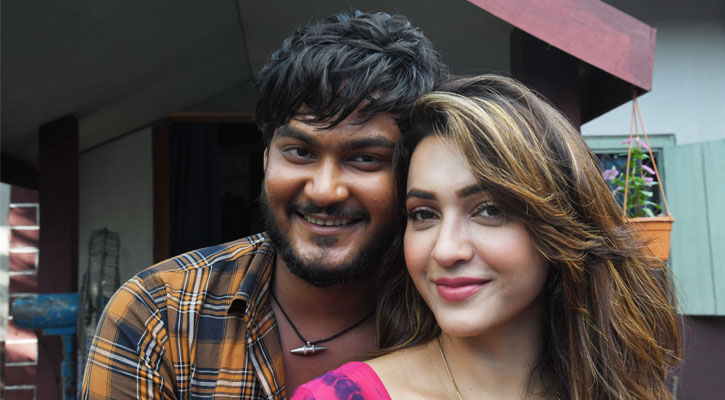 ভালোবাসা দিবসে দুই বাংলায় শান্ত- কৌশানীর ‘প্রিয়া রে’