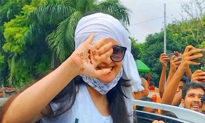 কাকে গালি দিলেন পরীমনি?