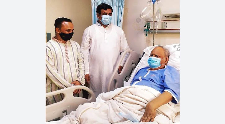 আইনজীবী বাসেত মজুমদার হাসপাতালে ভর্তি
