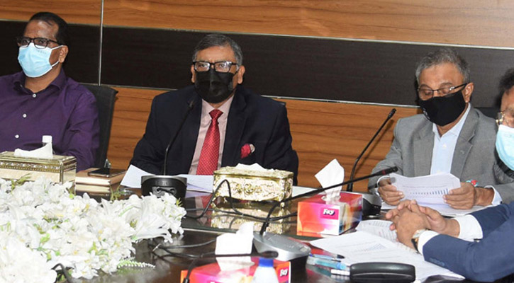 ‘৩ গুণ বেশি রোগী চিকিৎসা নিচ্ছে সরকারি হাসপাতালে’