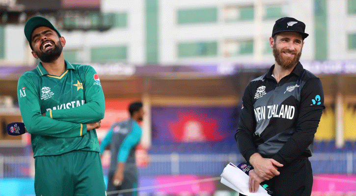 টস জিতে ফিল্ডিংয়ে পাকিস্তান 