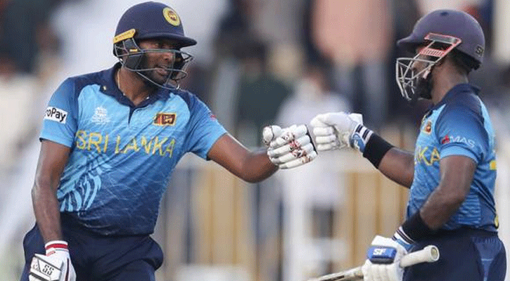 ১৪৩ রানের লক্ষ্য পেল দক্ষিণ আফ্রিকা 