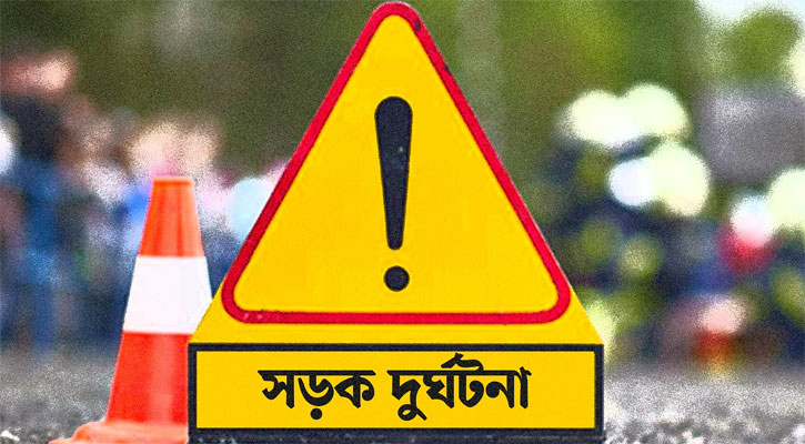 দুই মোটরসাইকেলের মুখোমুখি সংঘর্ষে নিহত ৩