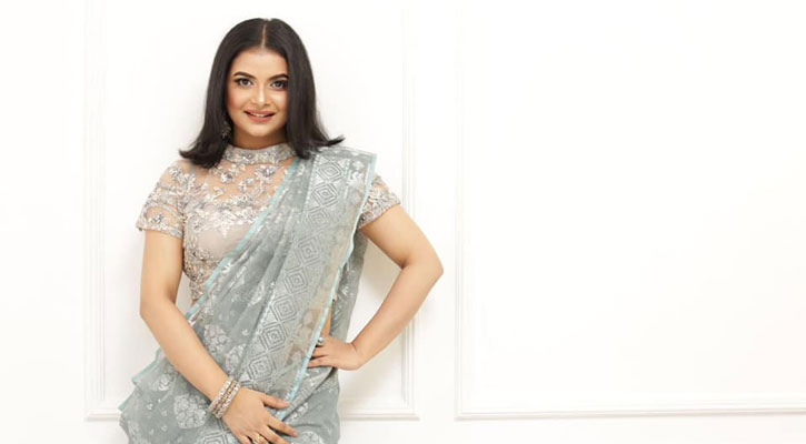 একবার বিয়ে করে সাধ মিটে গেছে ফারিয়ার